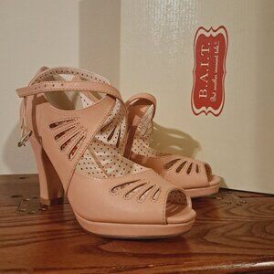 B.A.I.T. Footwear Lilabeth